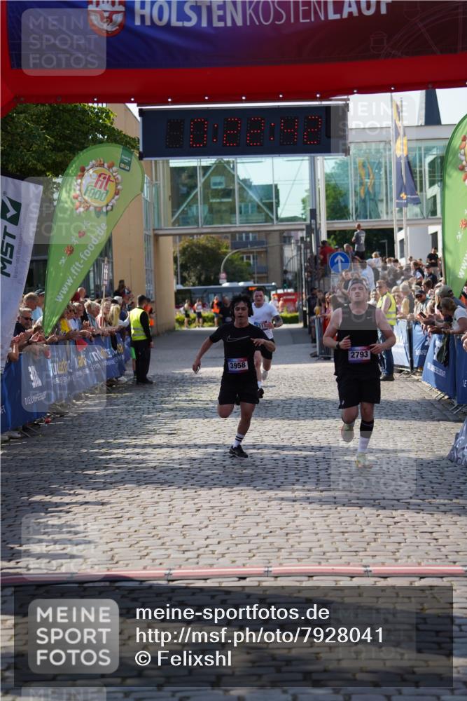13.06.2025 - Holstenköstenlauf Felixshl http://msf.ph/oto/7928041 13.06.2025 17:52:43 Laufen 2029, 2793, 3311, 3731, 3958 meine-sportfotos.de