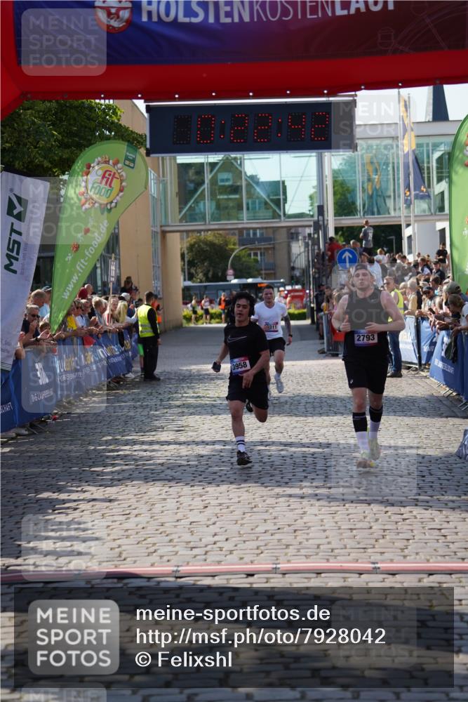 13.06.2025 - Holstenköstenlauf Felixshl http://msf.ph/oto/7928042 13.06.2025 17:52:43 Laufen 2029, 2793, 3311, 3731, 3958 meine-sportfotos.de