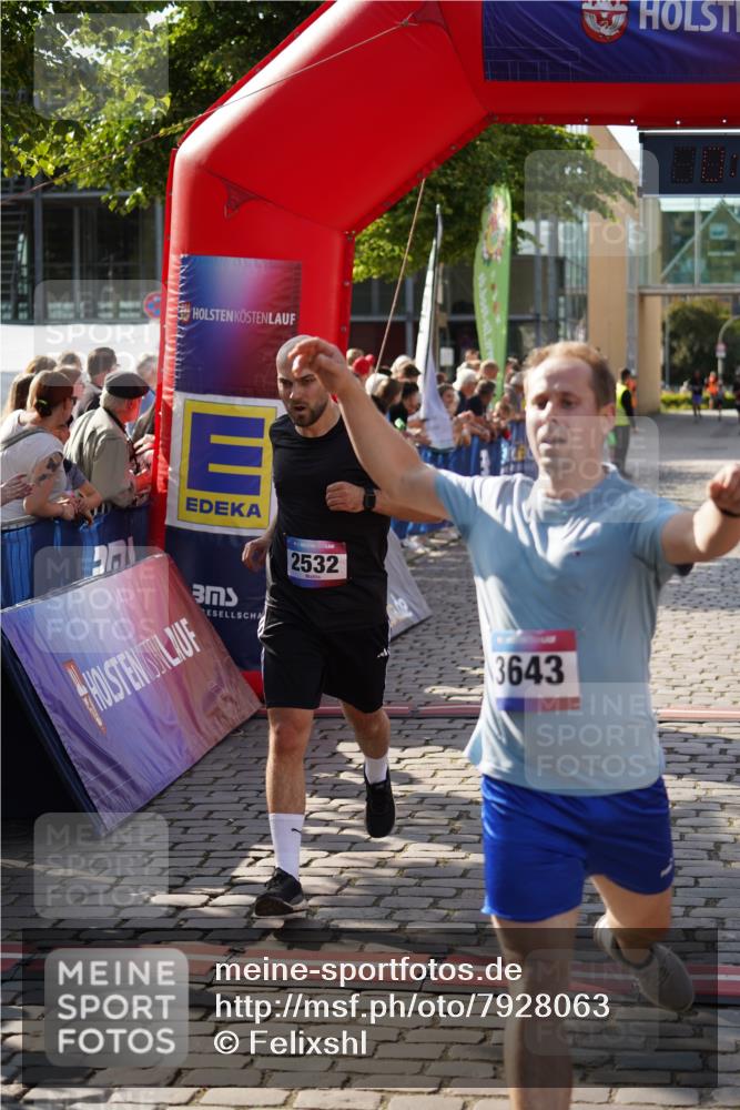 13.06.2025 - Holstenköstenlauf Felixshl http://msf.ph/oto/7928063 13.06.2025 17:52:56 Laufen 2159, 2532, 3643 meine-sportfotos.de