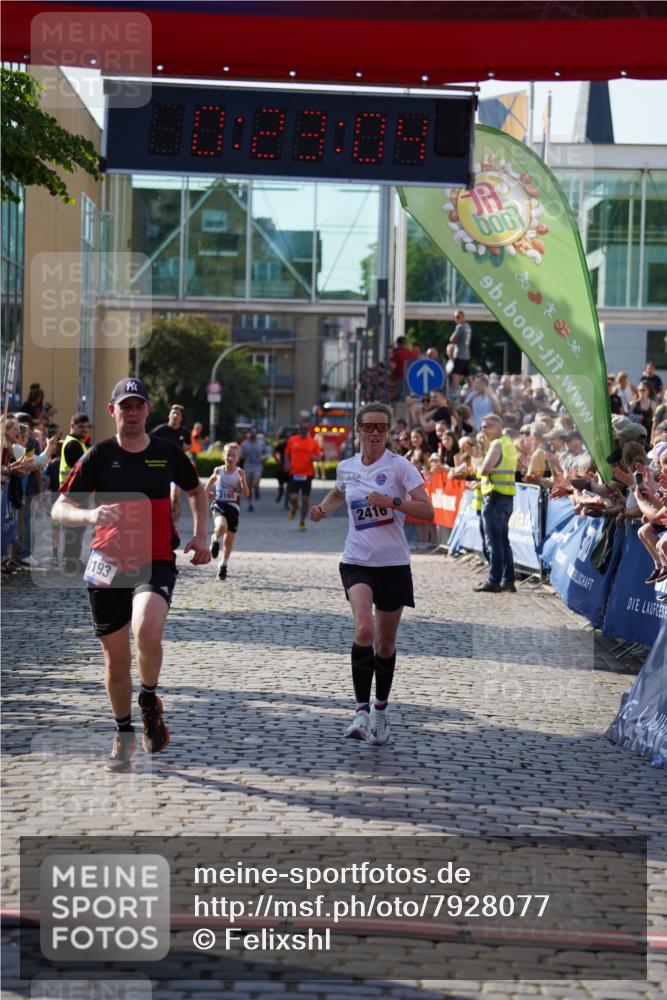 13.06.2025 - Holstenköstenlauf Felixshl http://msf.ph/oto/7928077 13.06.2025 17:53:05 Laufen 2159, 2416, 3165, 3193 meine-sportfotos.de