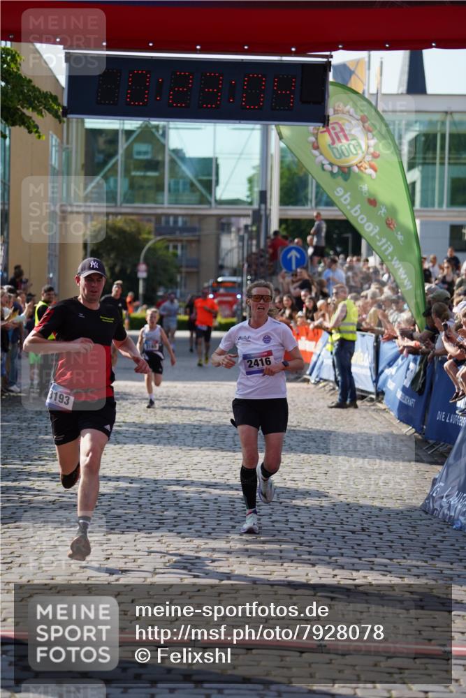 13.06.2025 - Holstenköstenlauf Felixshl http://msf.ph/oto/7928078 13.06.2025 17:53:05 Laufen 2159, 2416, 3165, 3193 meine-sportfotos.de