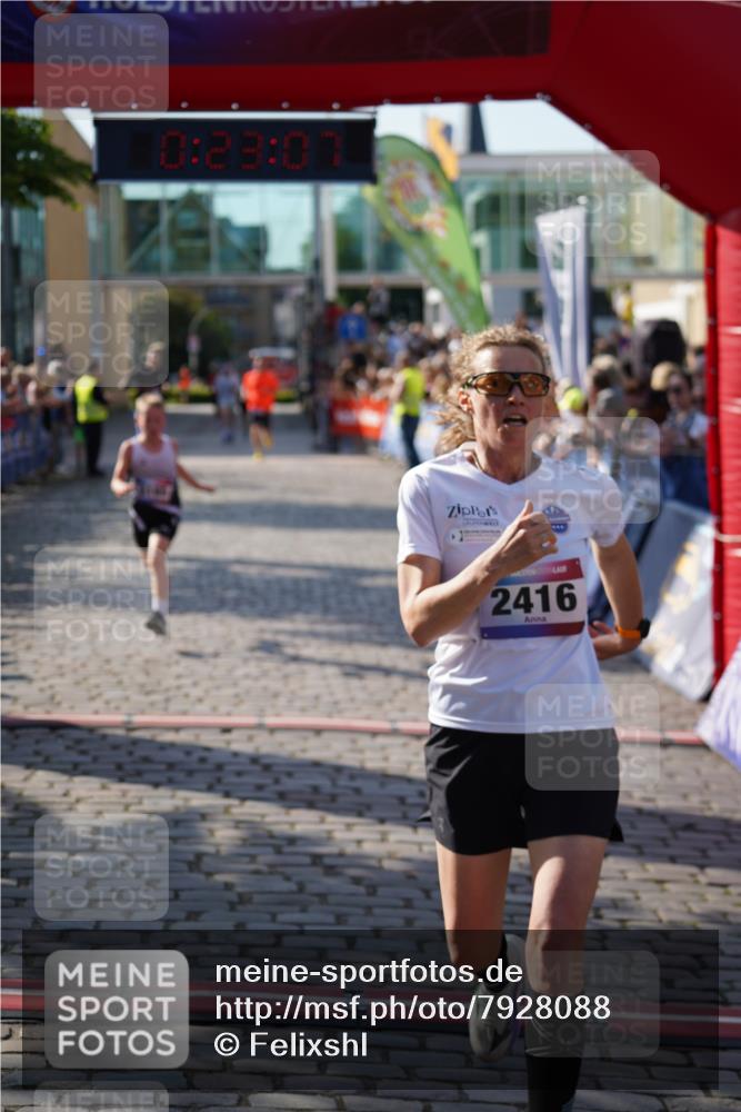 13.06.2025 - Holstenköstenlauf Felixshl http://msf.ph/oto/7928088 13.06.2025 17:53:08 Laufen 2416, 3165, 3193, 3268 meine-sportfotos.de
