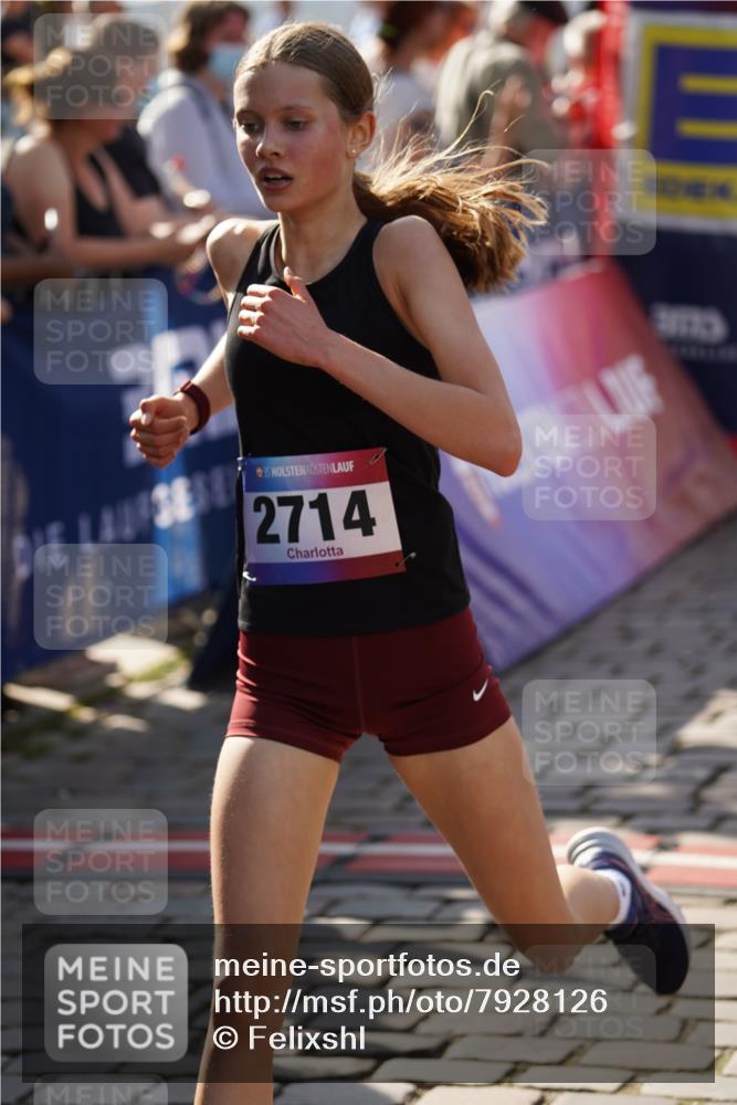 13.06.2025 - Holstenköstenlauf Felixshl http://msf.ph/oto/7928126 13.06.2025 17:53:27 Laufen 2596, 2597, 2714 meine-sportfotos.de
