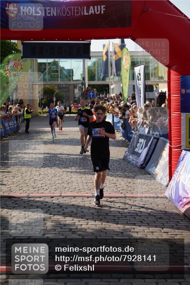 13.06.2025 - Holstenköstenlauf Felixshl http://msf.ph/oto/7928141 13.06.2025 17:53:41 Laufen 2511, 2643, 2702, 3580, 3759, 3784 meine-sportfotos.de