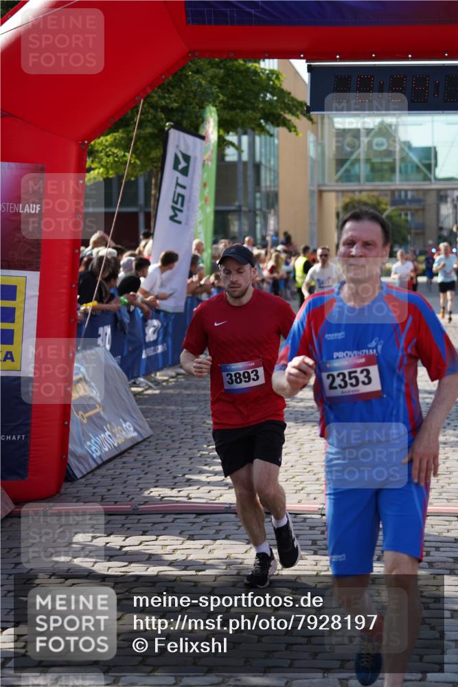 13.06.2025 - Holstenköstenlauf Felixshl http://msf.ph/oto/7928197 13.06.2025 17:54:14 Laufen 2154, 2327, 2353, 3099, 3774, 3823, 3893 meine-sportfotos.de