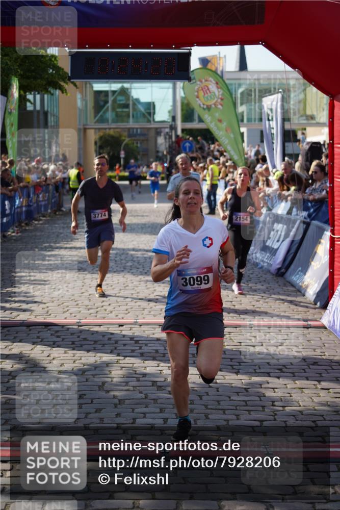 13.06.2025 - Holstenköstenlauf Felixshl http://msf.ph/oto/7928206 13.06.2025 17:54:21 Laufen 2154, 3032, 3099, 3774, 3823, 3968 meine-sportfotos.de