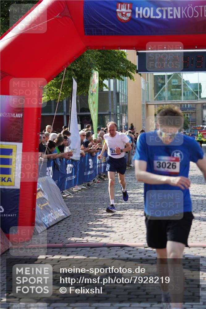 13.06.2025 - Holstenköstenlauf Felixshl http://msf.ph/oto/7928219 13.06.2025 17:54:33 Laufen 3026, 3700 meine-sportfotos.de