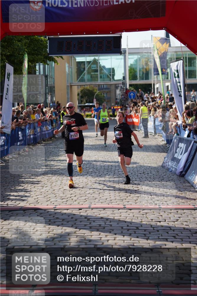 13.06.2025 - Holstenköstenlauf Felixshl http://msf.ph/oto/7928228 13.06.2025 17:54:41 Laufen 2152, 2620, 2979, 3245, 3988 meine-sportfotos.de