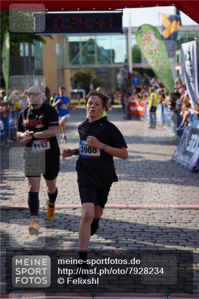 13.06.2025 - Holstenköstenlauf Felixshl http://msf.ph/oto/7928234 13.06.2025 17:54:42 Laufen 2152, 2620, 2979, 3245, 3988 meine-sportfotos.de