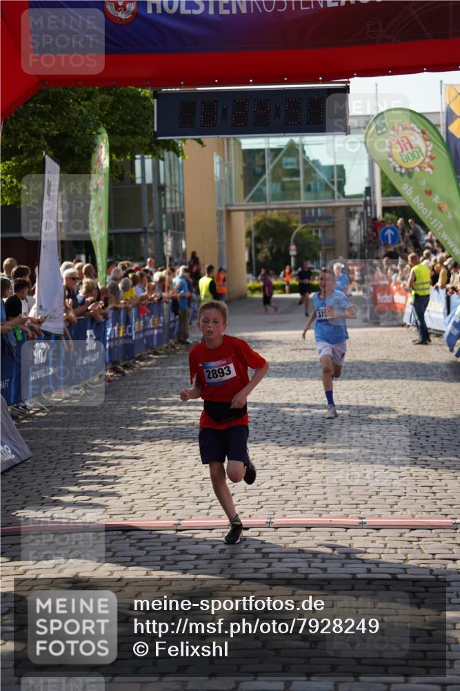13.06.2025 - Holstenköstenlauf Felixshl http://msf.ph/oto/7928249 13.06.2025 17:54:52 Laufen 2173, 2893, 2979, 3736 meine-sportfotos.de