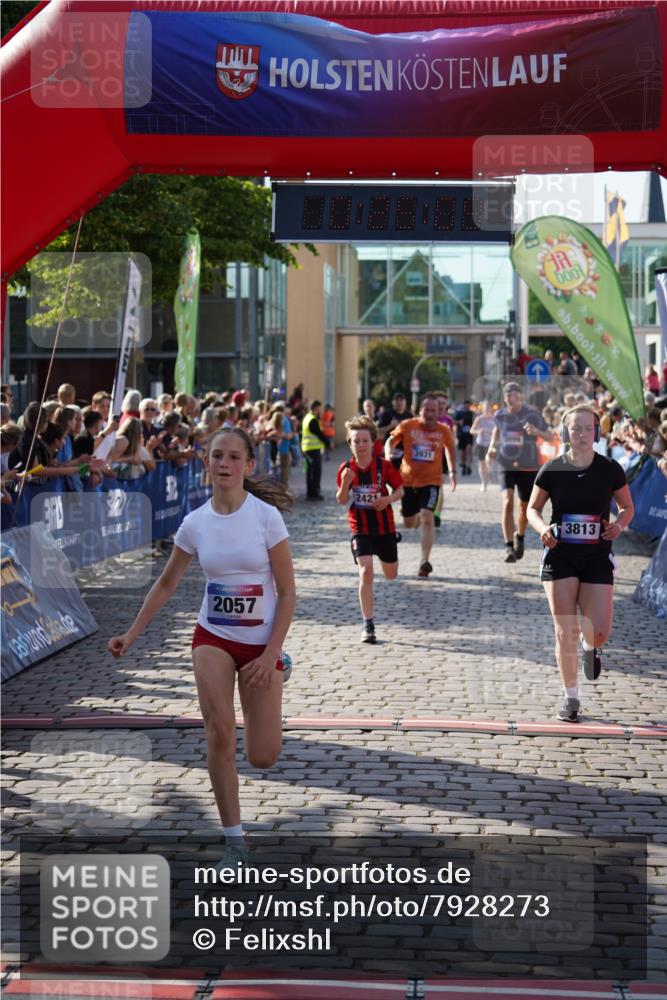 13.06.2025 - Holstenköstenlauf Felixshl http://msf.ph/oto/7928273 13.06.2025 17:55:10 Laufen 2057, 2421, 2462, 2744, 3199, 3775, 3813, 3889, 3931 meine-sportfotos.de
