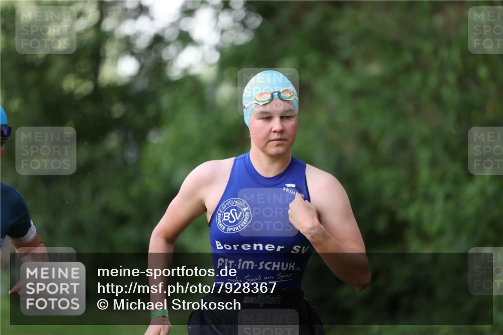 15.06.2025 - 7 Türme Triathlon Michael Strokosch http://msf.ph/oto/7928367 15.06.2025 09:16:07 Schwimmen 83, 84, 101, 104, 107 meine-sportfotos.de