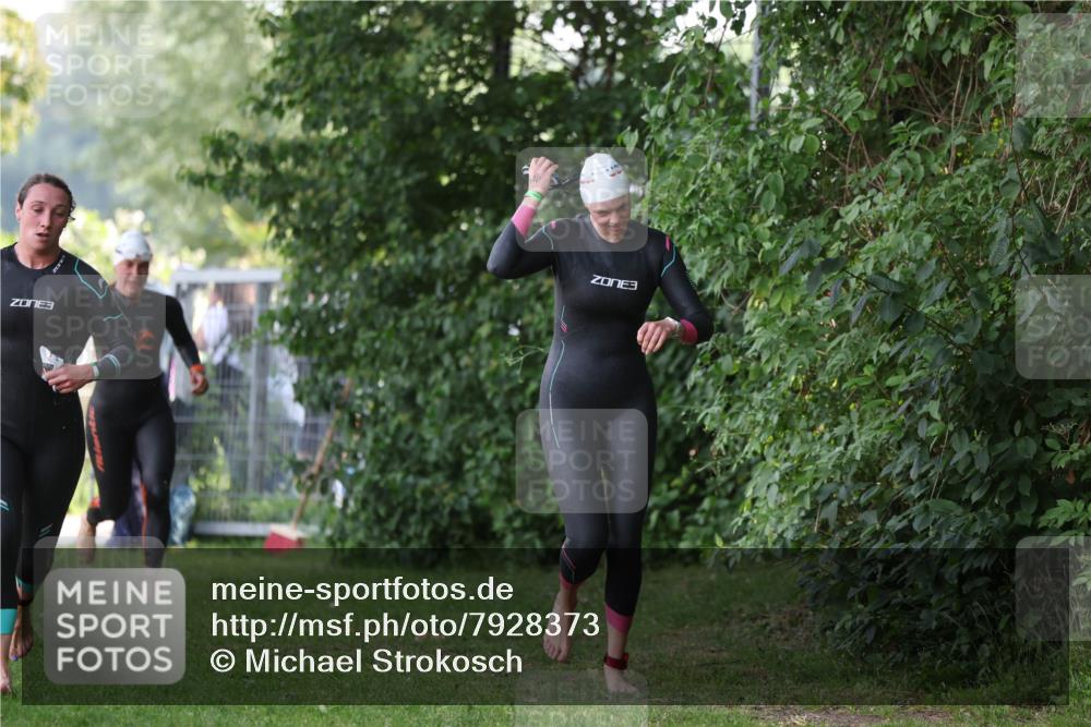 15.06.2025 - 7 Türme Triathlon Michael Strokosch http://msf.ph/oto/7928373 15.06.2025 09:16:23 Schwimmen 101, 102, 104, 105, 106, 107, 108 meine-sportfotos.de