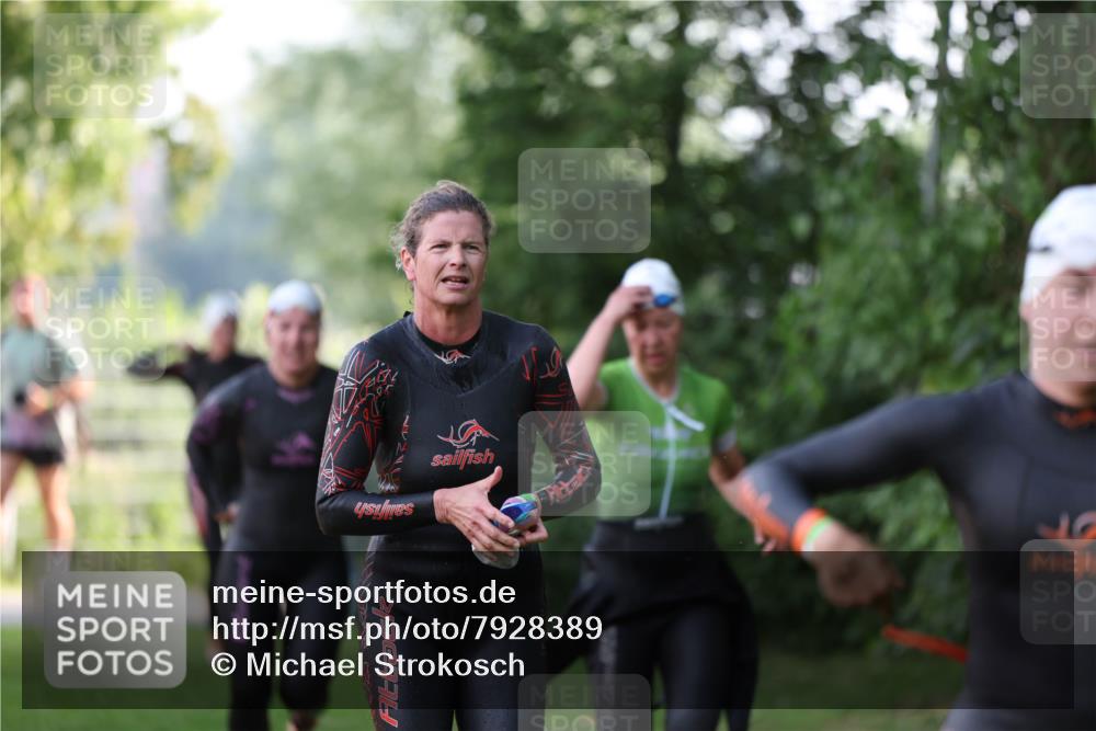 15.06.2025 - 7 Türme Triathlon Michael Strokosch http://msf.ph/oto/7928389 15.06.2025 09:16:28 Schwimmen 101, 102, 104, 105, 106, 107, 108 meine-sportfotos.de