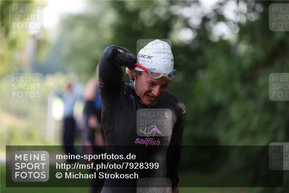 15.06.2025 - 7 Türme Triathlon Michael Strokosch http://msf.ph/oto/7928399 15.06.2025 09:16:31 Schwimmen 101, 102, 104, 105, 106, 107, 108 meine-sportfotos.de