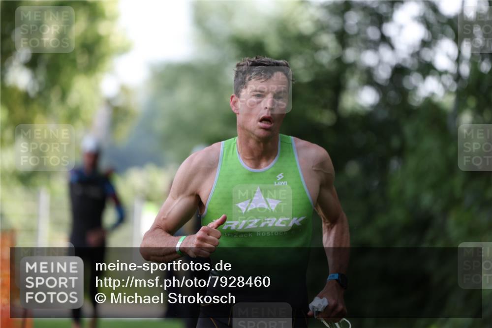 15.06.2025 - 7 Türme Triathlon Michael Strokosch http://msf.ph/oto/7928460 15.06.2025 09:17:44 Schwimmen 11, 12, 13, 14, 103 meine-sportfotos.de
