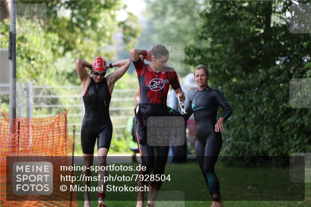 15.06.2025 - 7 Türme Triathlon Michael Strokosch http://msf.ph/oto/7928504 15.06.2025 09:19:21 Schwimmen 27, 30, 89, 90, 91 meine-sportfotos.de