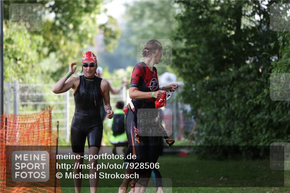 15.06.2025 - 7 Türme Triathlon Michael Strokosch http://msf.ph/oto/7928506 15.06.2025 09:19:22 Schwimmen 27, 30, 89, 90, 91 meine-sportfotos.de