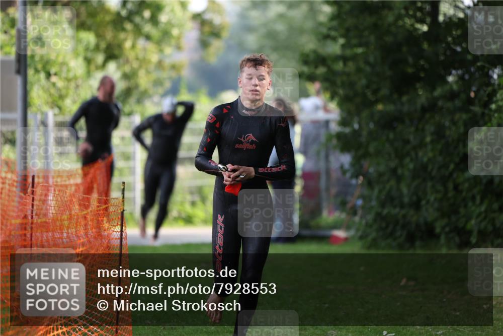 15.06.2025 - 7 Türme Triathlon Michael Strokosch http://msf.ph/oto/7928553 15.06.2025 09:19:52 Schwimmen 26, 28, 31, 32, 33, 34, 35, 74 meine-sportfotos.de