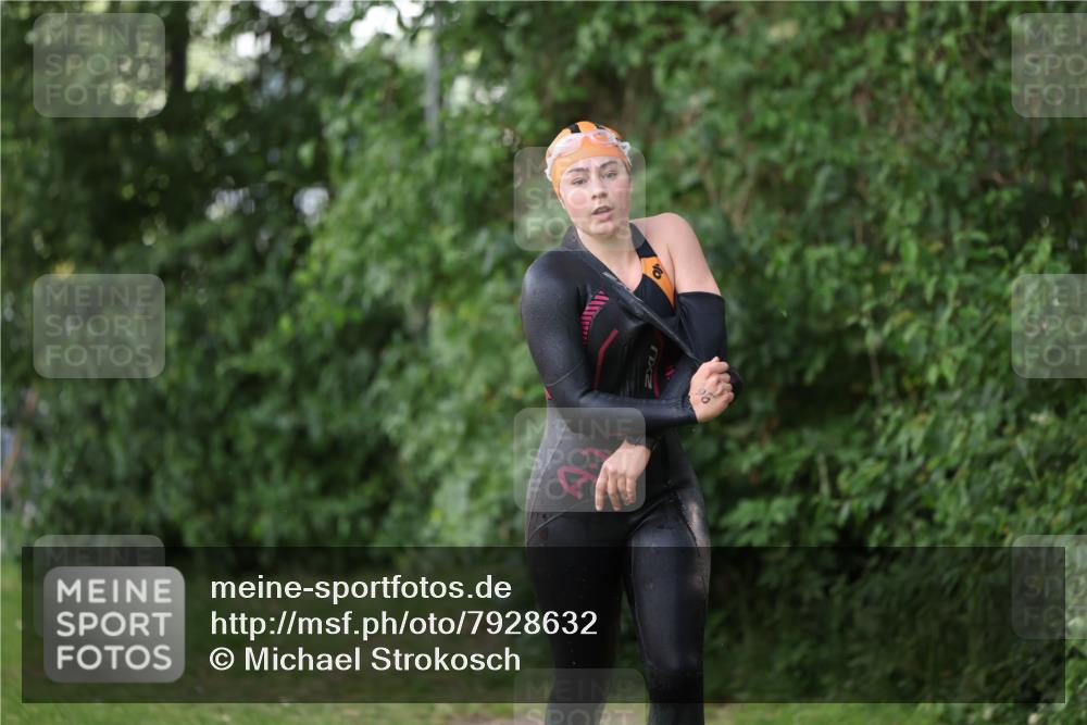 15.06.2025 - 7 Türme Triathlon Michael Strokosch http://msf.ph/oto/7928632 15.06.2025 09:20:32 Schwimmen 29, 71, 72, 73, 75, 76, 78, 80, 85, 87, 88, 96 meine-sportfotos.de