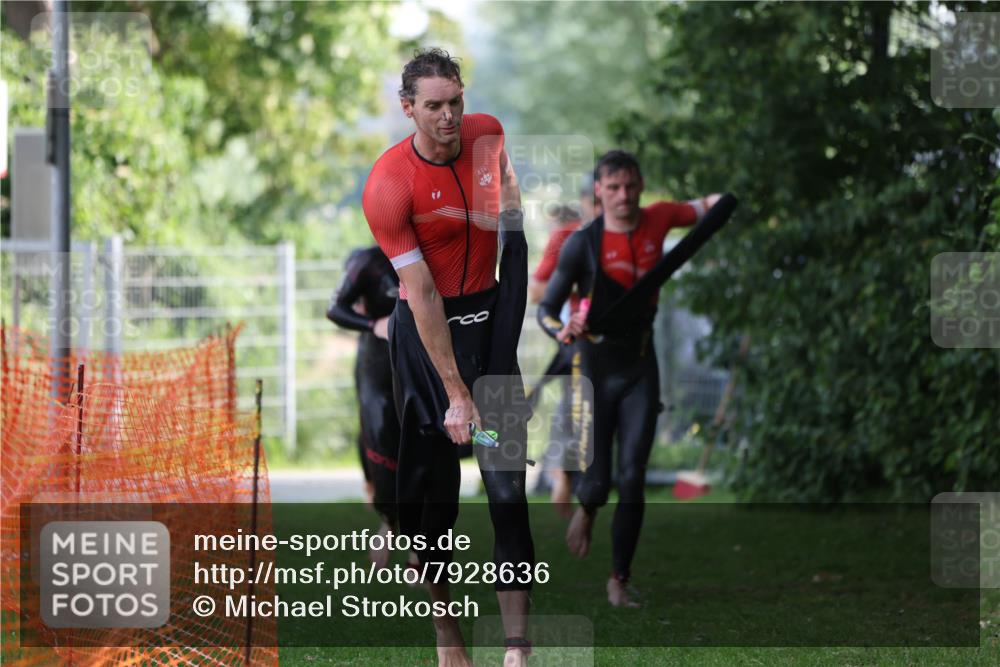 15.06.2025 - 7 Türme Triathlon Michael Strokosch http://msf.ph/oto/7928636 15.06.2025 09:20:34 Schwimmen 29, 71, 72, 73, 75, 76, 78, 80, 85, 87, 88, 96 meine-sportfotos.de
