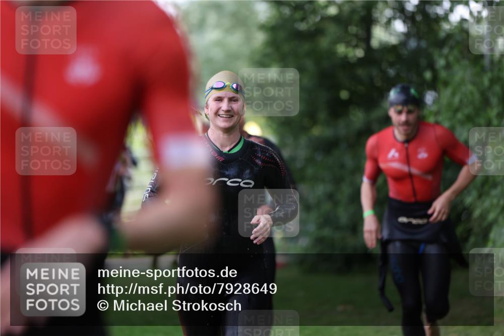 15.06.2025 - 7 Türme Triathlon Michael Strokosch http://msf.ph/oto/7928649 15.06.2025 09:20:39 Schwimmen 29, 71, 72, 73, 75, 76, 78, 85, 87, 88, 96 meine-sportfotos.de