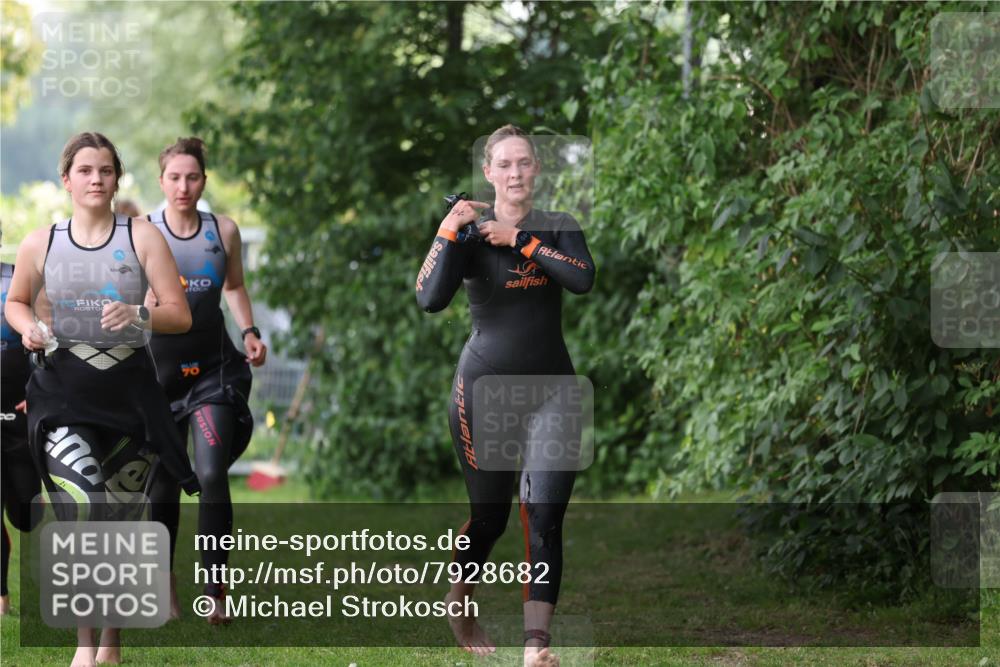 15.06.2025 - 7 Türme Triathlon Michael Strokosch http://msf.ph/oto/7928682 15.06.2025 09:21:08 Schwimmen 109, 110, 111, 112, 121, 122, 123, 124 meine-sportfotos.de