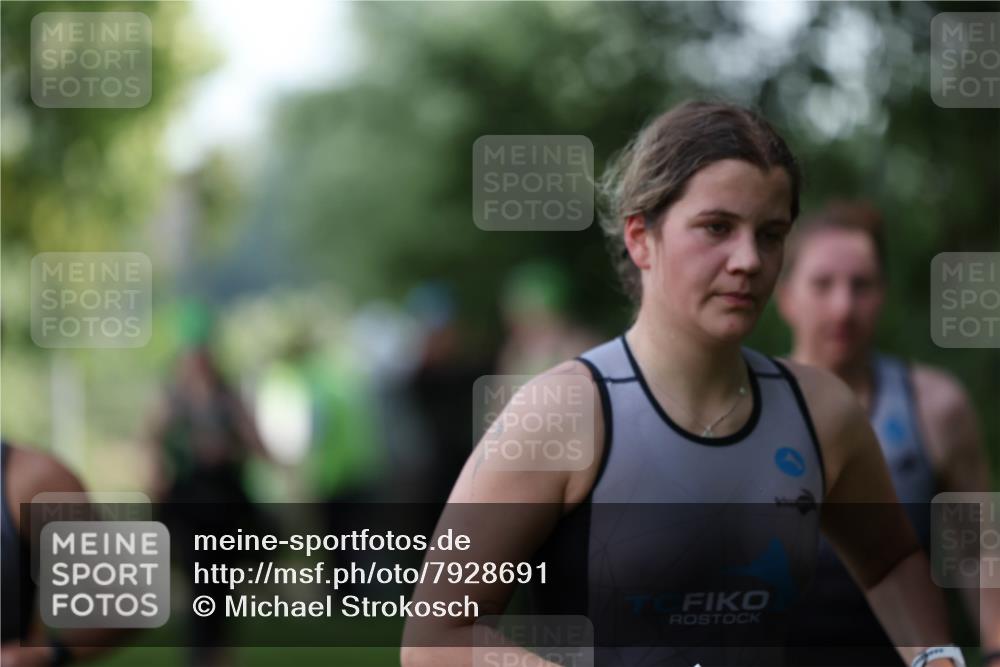 15.06.2025 - 7 Türme Triathlon Michael Strokosch http://msf.ph/oto/7928691 15.06.2025 09:21:11 Schwimmen 109, 110, 111, 112, 121, 122, 123, 124 meine-sportfotos.de