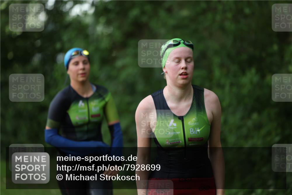 15.06.2025 - 7 Türme Triathlon Michael Strokosch http://msf.ph/oto/7928699 15.06.2025 09:21:15 Schwimmen 109, 110, 111, 112, 121, 122, 123, 124 meine-sportfotos.de