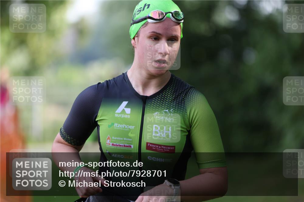 15.06.2025 - 7 Türme Triathlon Michael Strokosch http://msf.ph/oto/7928701 15.06.2025 09:21:16 Schwimmen 109, 110, 111, 112, 121, 122, 123, 124 meine-sportfotos.de