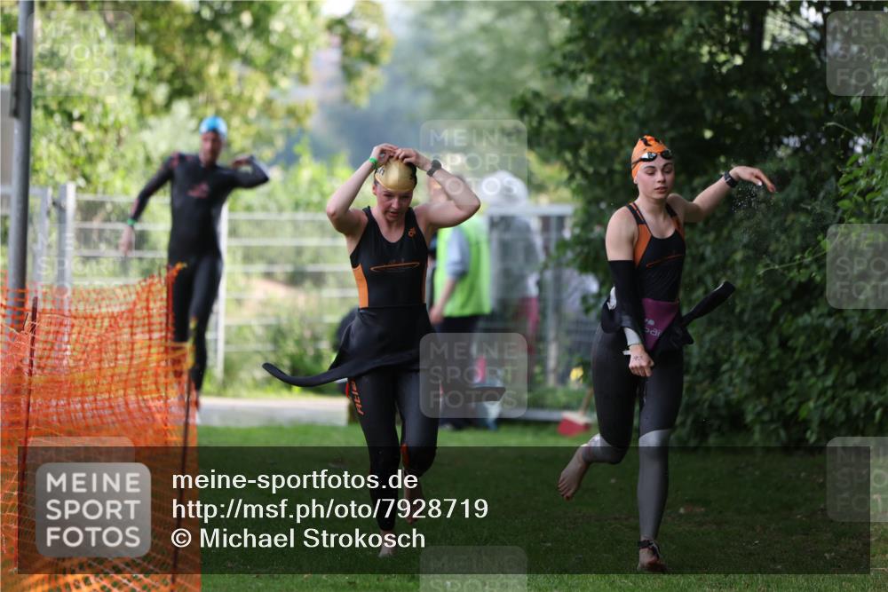 15.06.2025 - 7 Türme Triathlon Michael Strokosch http://msf.ph/oto/7928719 15.06.2025 09:21:40 Schwimmen 6, 7, 36, 61, 63, 65, 93, 94, 95 meine-sportfotos.de