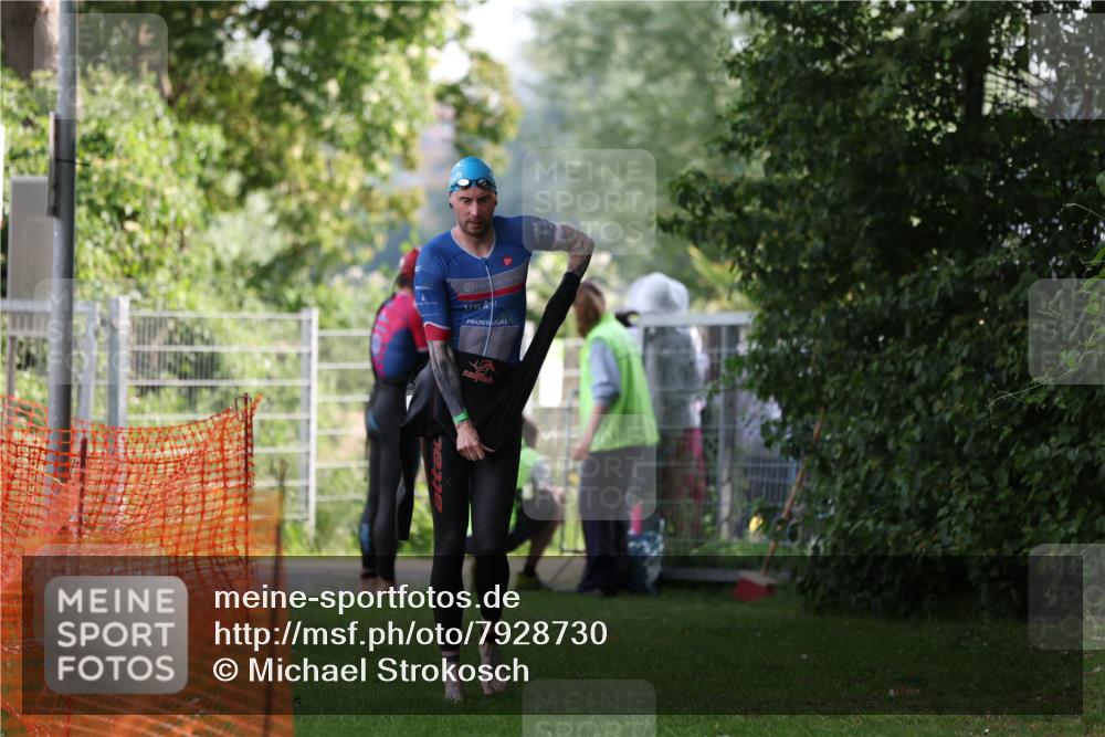 15.06.2025 - 7 Türme Triathlon Michael Strokosch http://msf.ph/oto/7928730 15.06.2025 09:21:45 Schwimmen 6, 7, 36, 61, 63, 65, 93, 94, 95, 117, 118, 119 meine-sportfotos.de