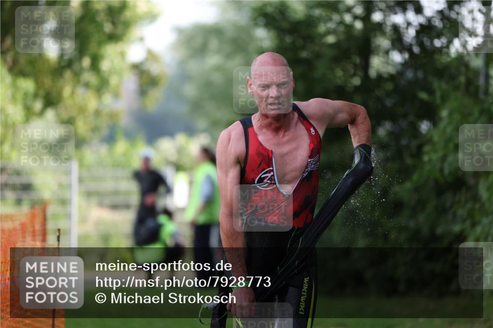 15.06.2025 - 7 Türme Triathlon Michael Strokosch http://msf.ph/oto/7928773 15.06.2025 09:22:12 Schwimmen 9, 38, 62, 64, 117, 118, 119 meine-sportfotos.de