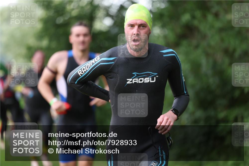 15.06.2025 - 7 Türme Triathlon Michael Strokosch http://msf.ph/oto/7928933 15.06.2025 09:25:28 Schwimmen 16, 56, 57, 58, 59, 60 meine-sportfotos.de