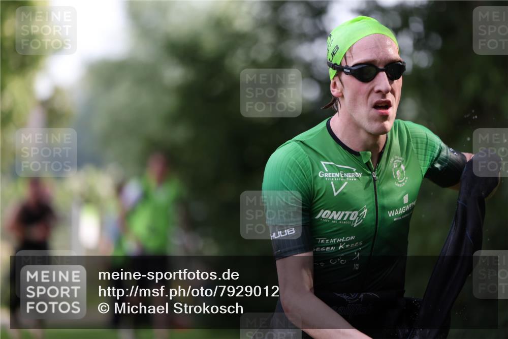 15.06.2025 - 7 Türme Triathlon Michael Strokosch http://msf.ph/oto/7929012 15.06.2025 09:26:11 Schwimmen 4, 41, 42, 44, 45, 66, 67, 68, 69, 70 meine-sportfotos.de