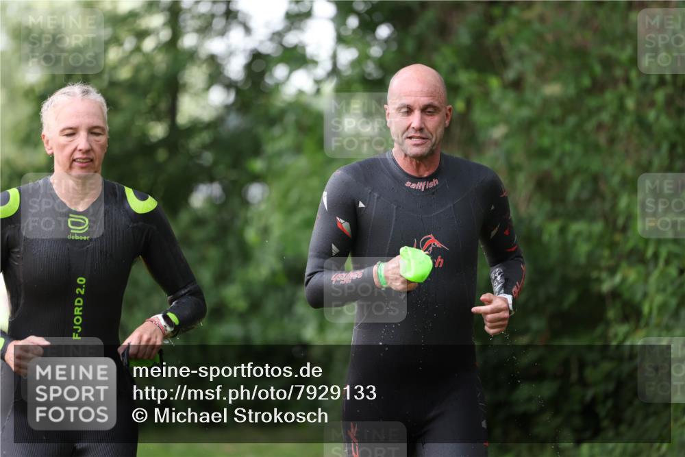 15.06.2025 - 7 Türme Triathlon Michael Strokosch http://msf.ph/oto/7929133 15.06.2025 09:28:00 Schwimmen 129, 131 meine-sportfotos.de