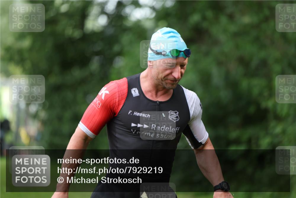 15.06.2025 - 7 Türme Triathlon Michael Strokosch http://msf.ph/oto/7929219 15.06.2025 09:31:03 Schwimmen 21, 22, 23, 24, 25 meine-sportfotos.de