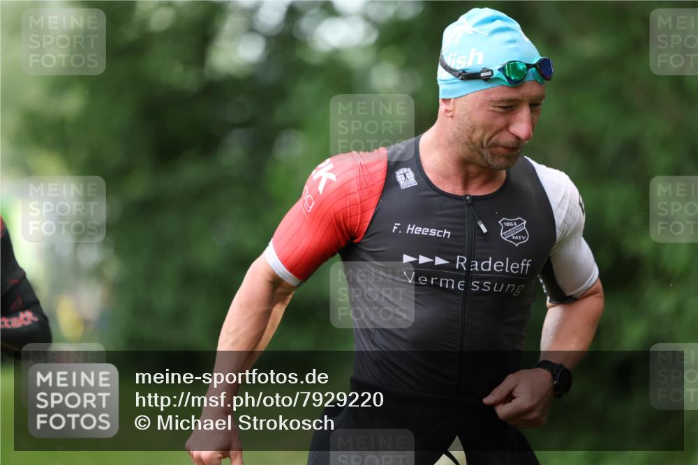 15.06.2025 - 7 Türme Triathlon Michael Strokosch http://msf.ph/oto/7929220 15.06.2025 09:31:03 Schwimmen 21, 22, 23, 24, 25 meine-sportfotos.de
