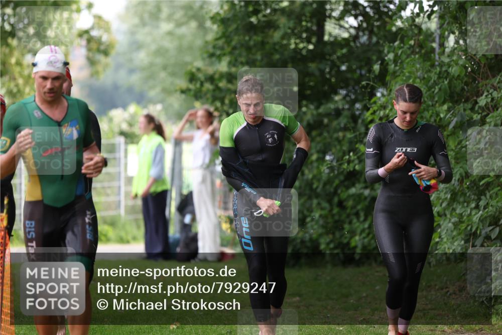 15.06.2025 - 7 Türme Triathlon Michael Strokosch http://msf.ph/oto/7929247 15.06.2025 09:33:12 Schwimmen 127, 128, 141, 142, 143, 144 meine-sportfotos.de