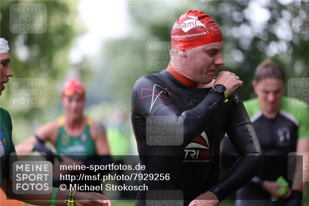 15.06.2025 - 7 Türme Triathlon Michael Strokosch http://msf.ph/oto/7929256 15.06.2025 09:33:15 Schwimmen 127, 128, 141, 142, 143, 144 meine-sportfotos.de