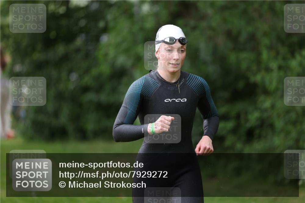 15.06.2025 - 7 Türme Triathlon Michael Strokosch http://msf.ph/oto/7929272 15.06.2025 09:33:46 Schwimmen 126, 139, 140 meine-sportfotos.de