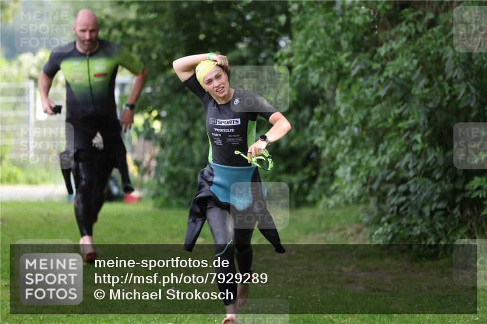 15.06.2025 - 7 Türme Triathlon Michael Strokosch http://msf.ph/oto/7929289 15.06.2025 09:34:14 Schwimmen 145, 146, 147, 148 meine-sportfotos.de
