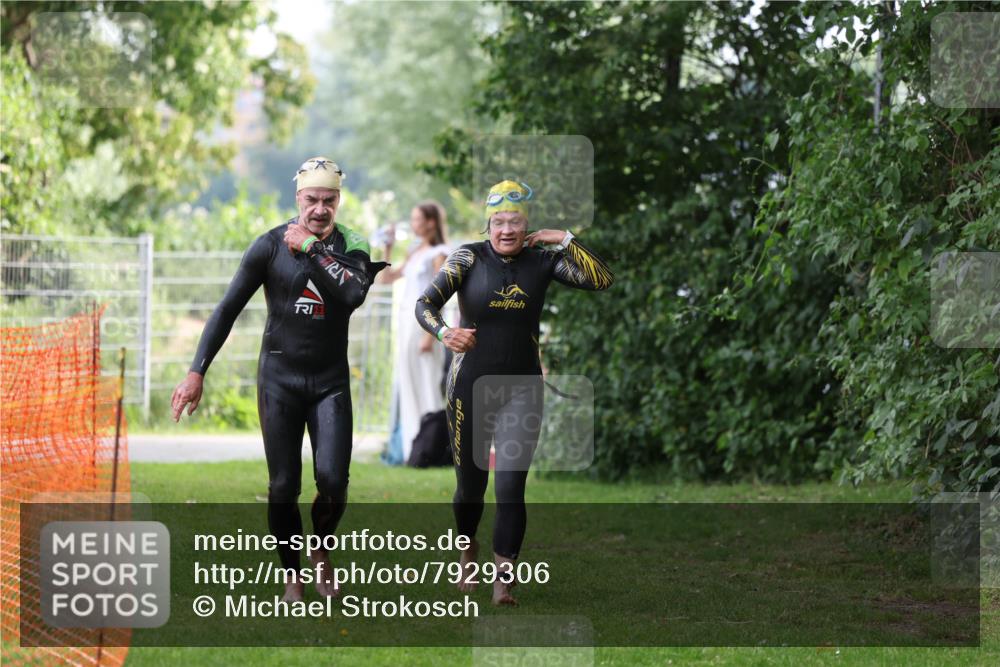 15.06.2025 - 7 Türme Triathlon Michael Strokosch http://msf.ph/oto/7929306 15.06.2025 09:34:24 Schwimmen 137, 138, 145, 146, 147, 148 meine-sportfotos.de