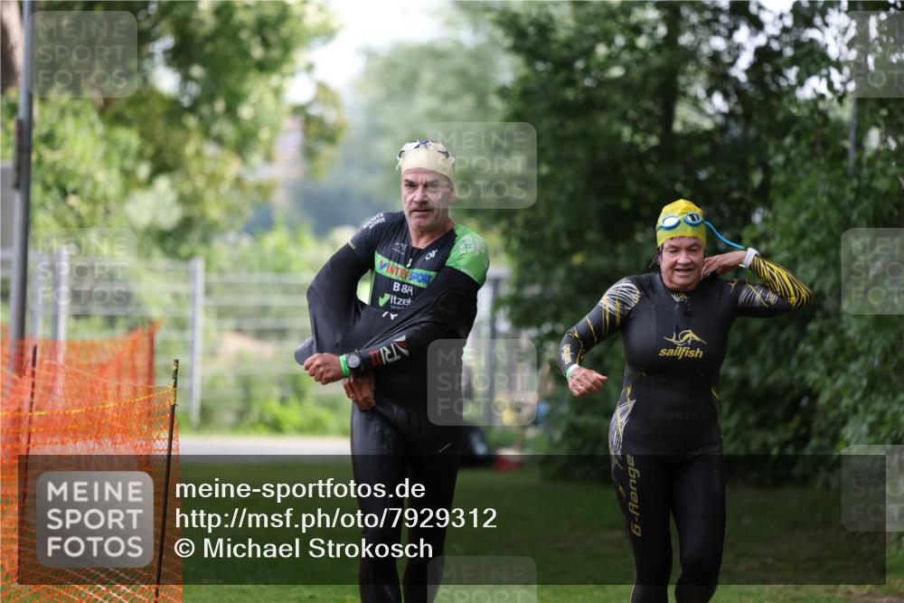 15.06.2025 - 7 Türme Triathlon Michael Strokosch http://msf.ph/oto/7929312 15.06.2025 09:34:26 Schwimmen 137, 138, 145, 146, 147 meine-sportfotos.de