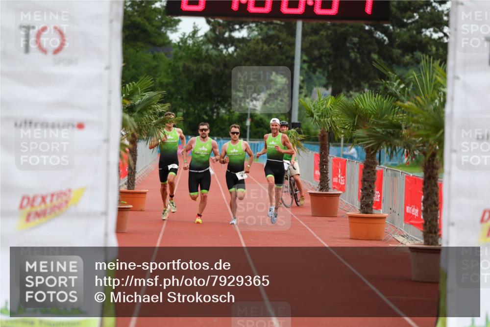 15.06.2025 - 7 Türme Triathlon Michael Strokosch http://msf.ph/oto/7929365 15.06.2025 10:06:05 Ziel 11, 12, 13, 14 meine-sportfotos.de