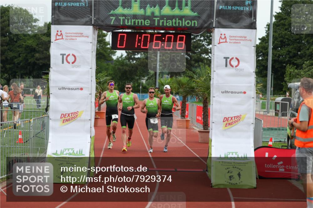 15.06.2025 - 7 Türme Triathlon Michael Strokosch http://msf.ph/oto/7929374 15.06.2025 10:06:08 Ziel 11, 12, 13, 14 meine-sportfotos.de