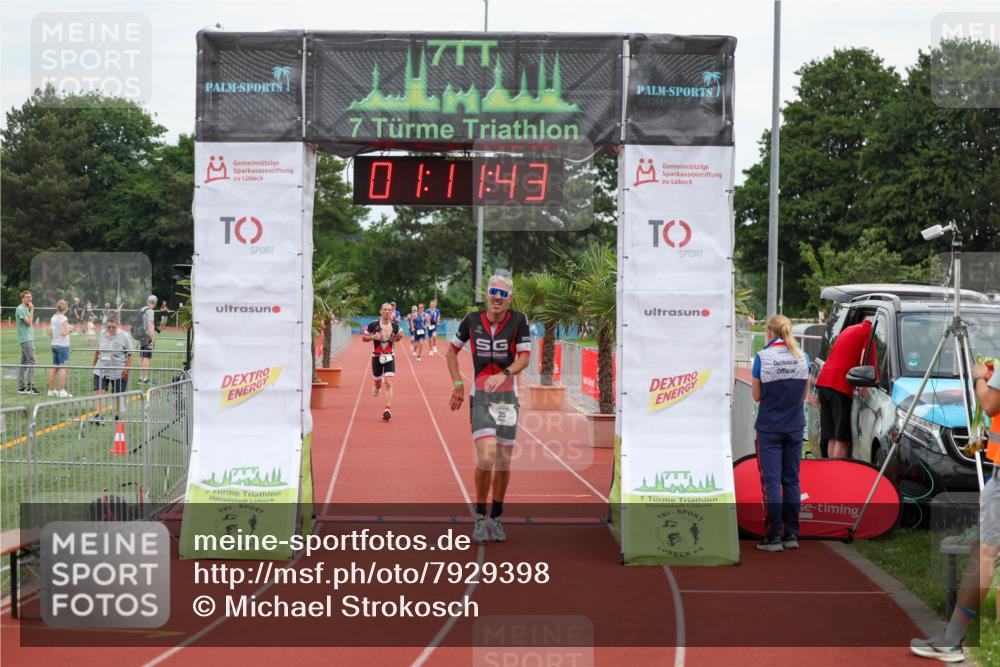 15.06.2025 - 7 Türme Triathlon Michael Strokosch http://msf.ph/oto/7929398 15.06.2025 10:11:44 Ziel 32, 35 meine-sportfotos.de