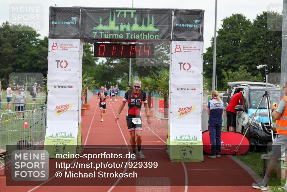 15.06.2025 - 7 Türme Triathlon Michael Strokosch http://msf.ph/oto/7929399 15.06.2025 10:11:44 Ziel 32, 35 meine-sportfotos.de