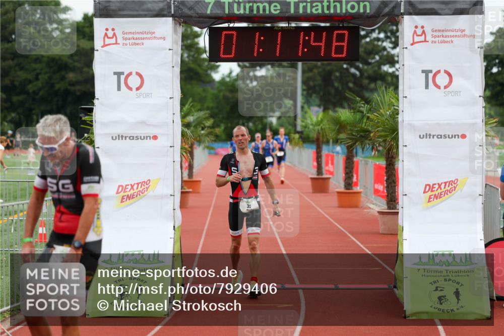 15.06.2025 - 7 Türme Triathlon Michael Strokosch http://msf.ph/oto/7929406 15.06.2025 10:11:48 Ziel 32, 35 meine-sportfotos.de
