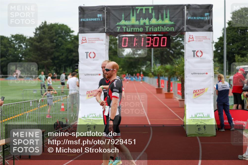 15.06.2025 - 7 Türme Triathlon Michael Strokosch http://msf.ph/oto/7929451 15.06.2025 10:13:01 Ziel 33, 34 meine-sportfotos.de